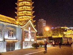 南京諾爾迅亮化告訴您如何選擇亮化工程公司？